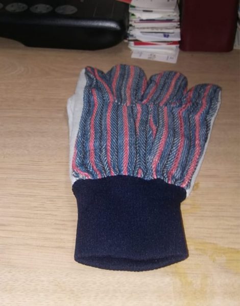Gloves (15)