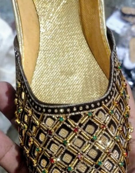 Women Shoes (34)